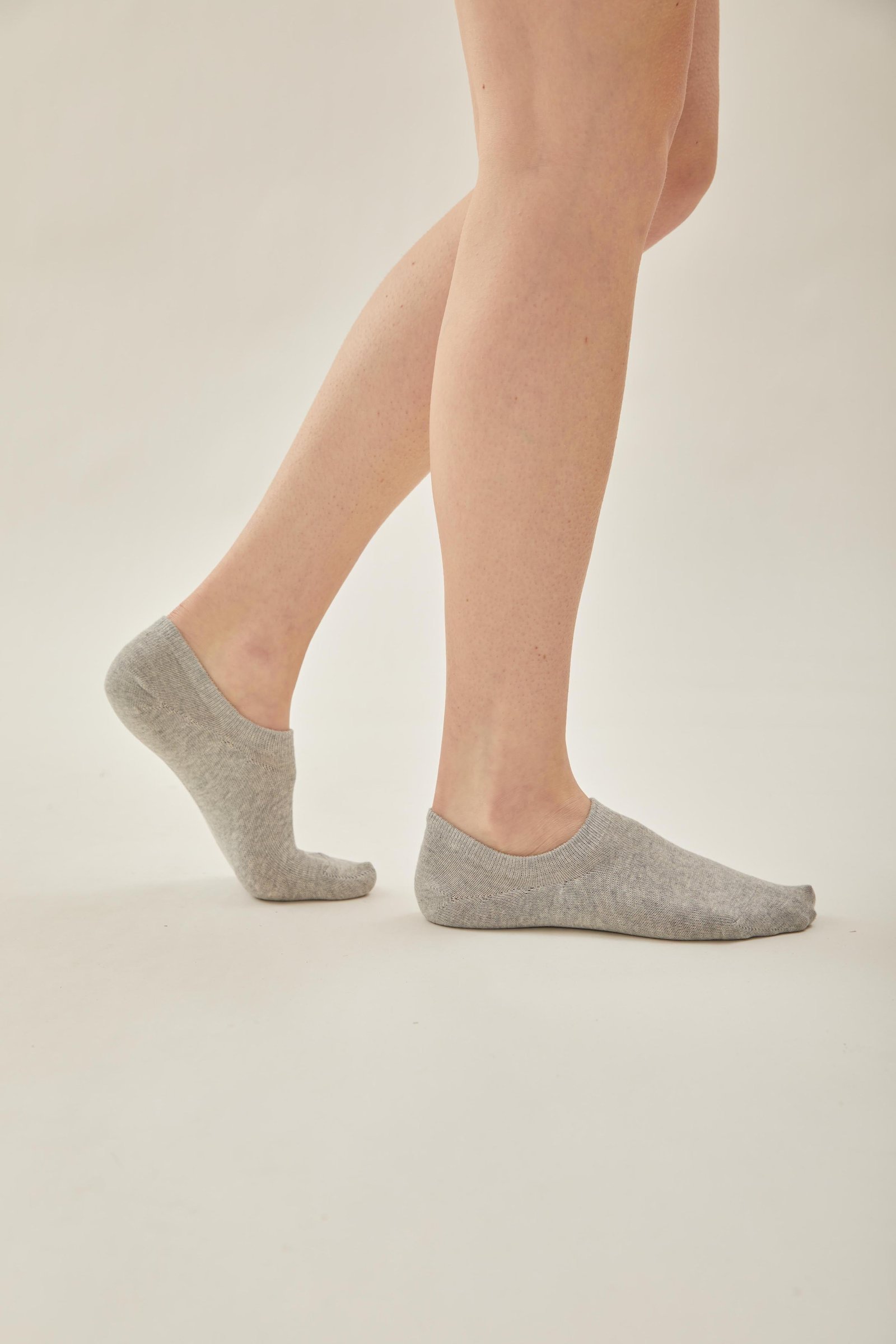 Low Ankle Socks (N°.02) in Classic - Image 4