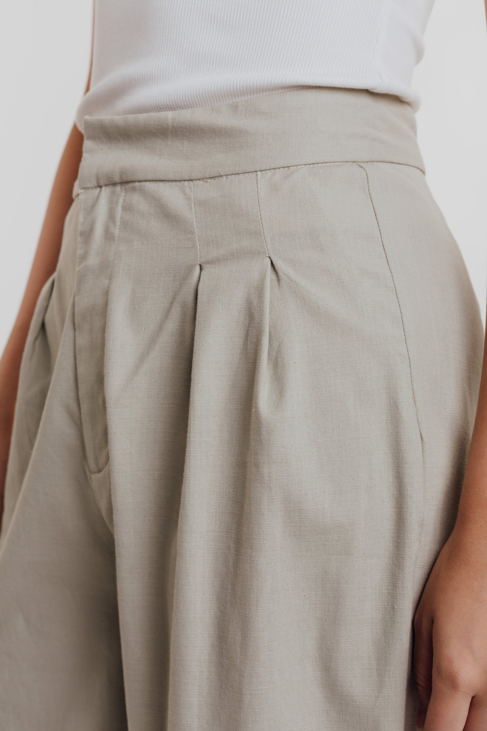 Linen Pants in Natural - Image 3