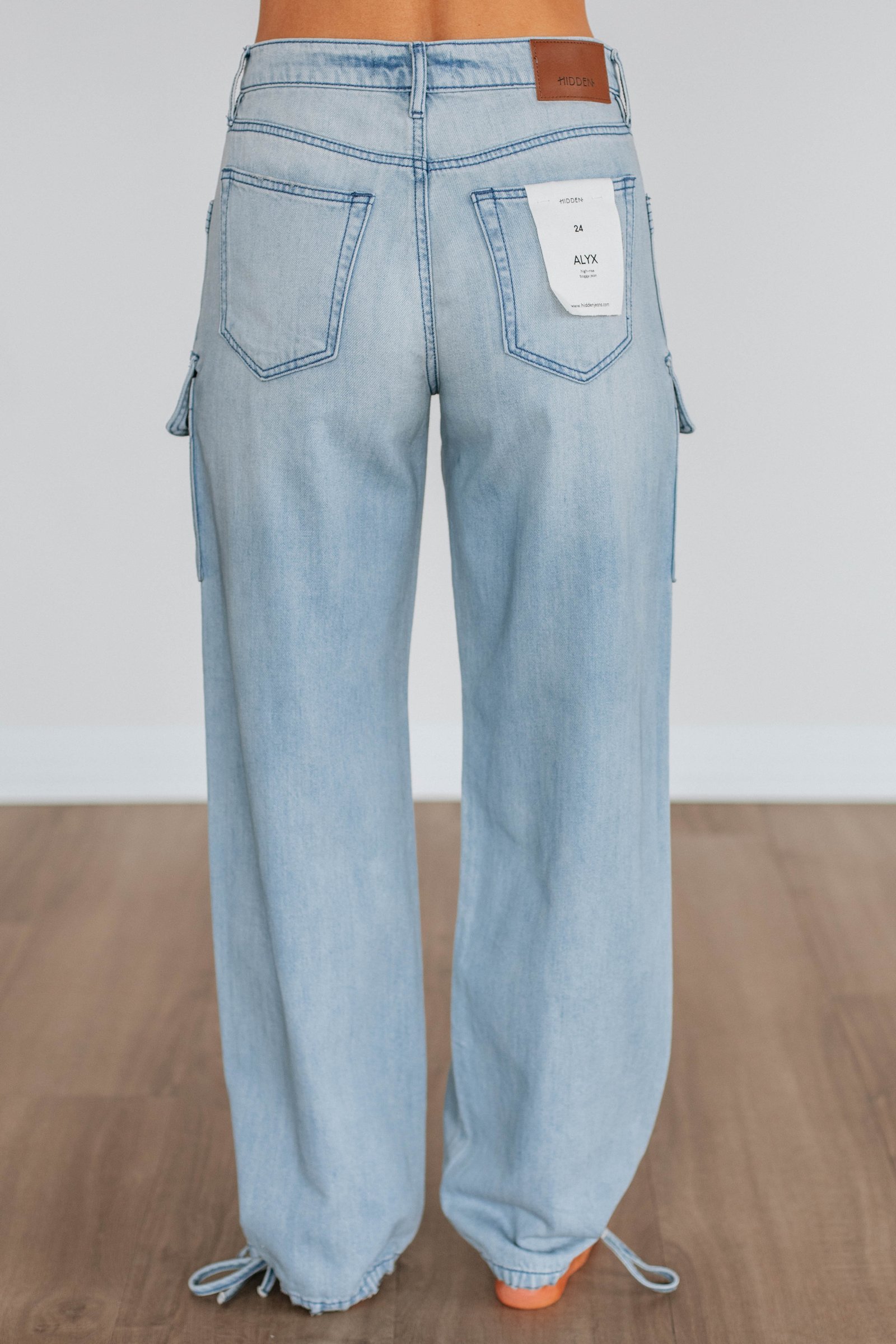 Alyx Hidden Cargo Jeans - Light Wash - Image 4