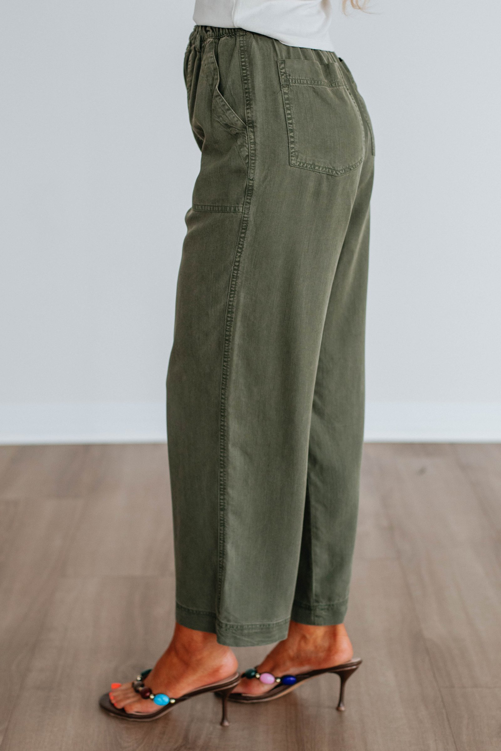 Evryn Wide Leg Pants - Image 10